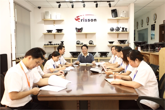 毅廷商討研發(fā)會議